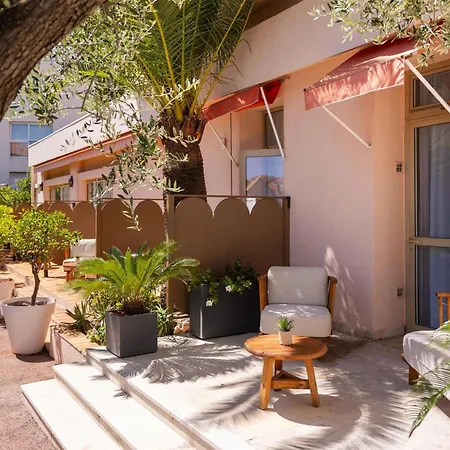 Best Western Hotel Des Orangers Cannes-3