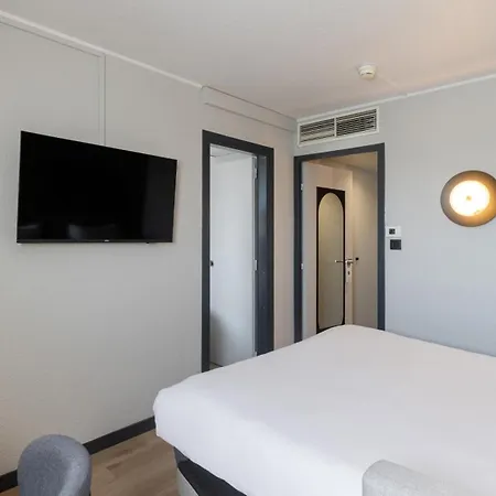 Campanile Prime - Paris Bobigny-2