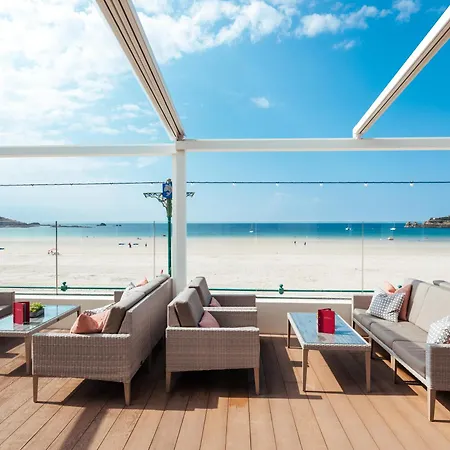 L'Horizon Beach Hotel & Spa-3
