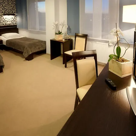 Hotton Hotel-3