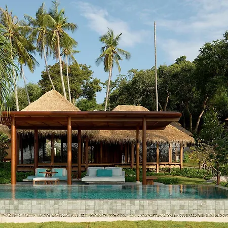 Haadtien Beach Resort-2