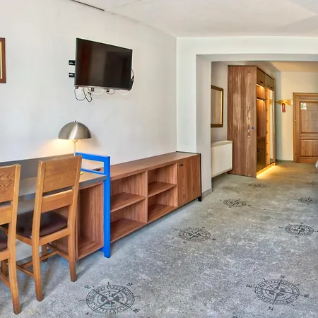Hotel Joseph Conrad-2
