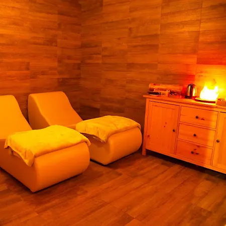 Chalet Chapeau Rar-3