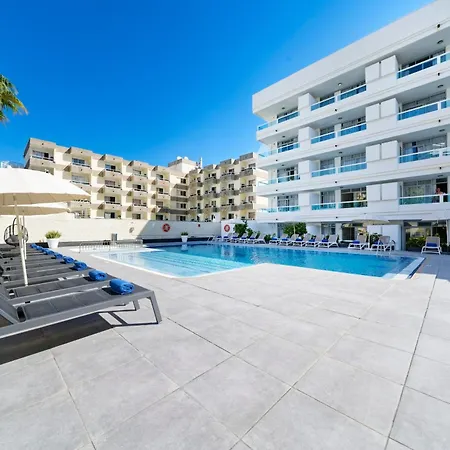 Fayna Apartments-3