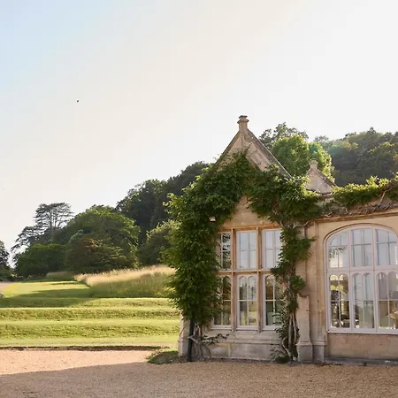 Dumbleton Hall-3
