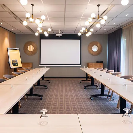 Ibis Styles Pontivy Centre Bretagne-3