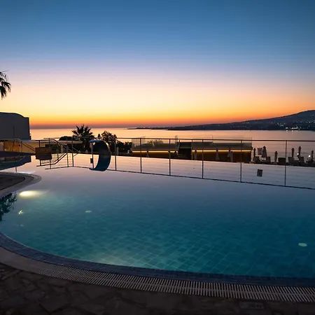 Theo Sunset Bay Hotel-2