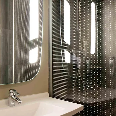 Hotel Ibis Porto Gaia-2
