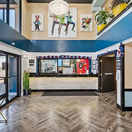 Woodland Inn And Suites Extended Stay-3