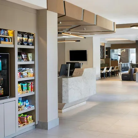 Vancouver Airport Marriott Hotel-2