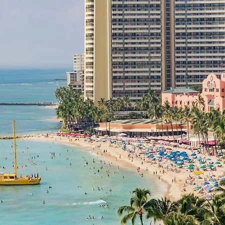 Waikiki Circle Hotel By Castle-3