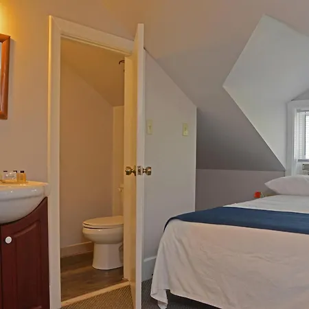 Isaiah Tubbs Resort & Conference Centre-2