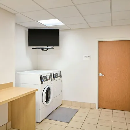 Fairfield Inn & Suites Cleveland Avon-3