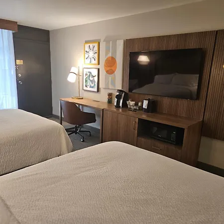 Holiday Inn Harrisburg I-81 Hershey Area By Ihg-2