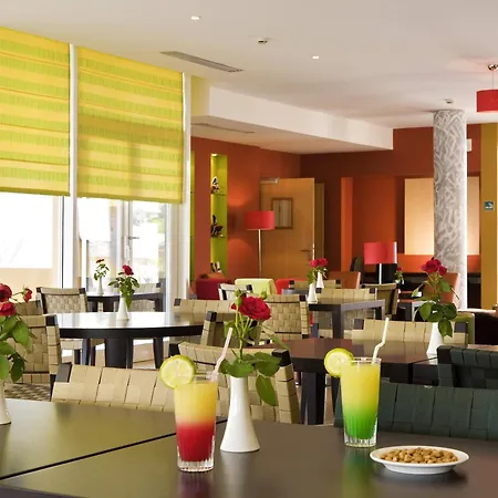 Ibis Cotonou-2