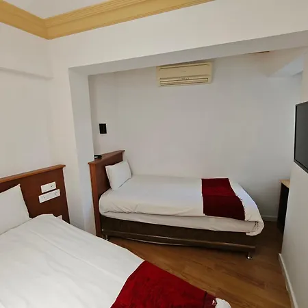 Grand Peninsula Hotel-2
