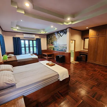 Coral Resort & Bungalows-2