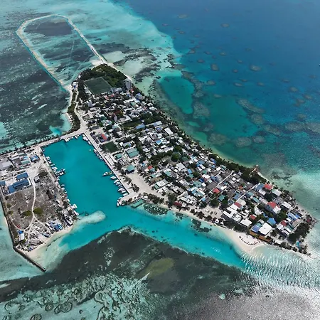 Rashu Hiyaa Hotel-2