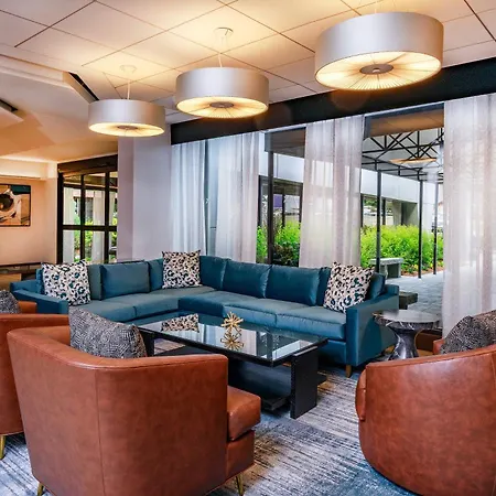 Four Points By Sheraton Norwood Conference Center-2