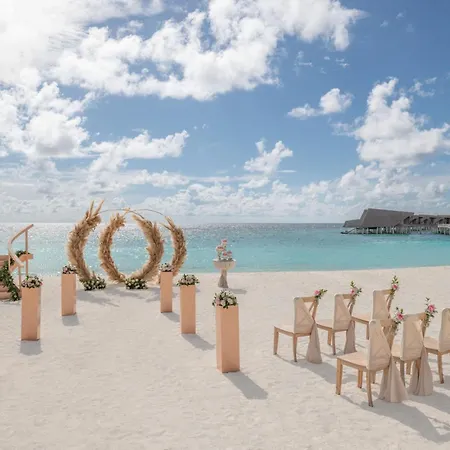The St. Regis Maldives Vommuli Resort-3