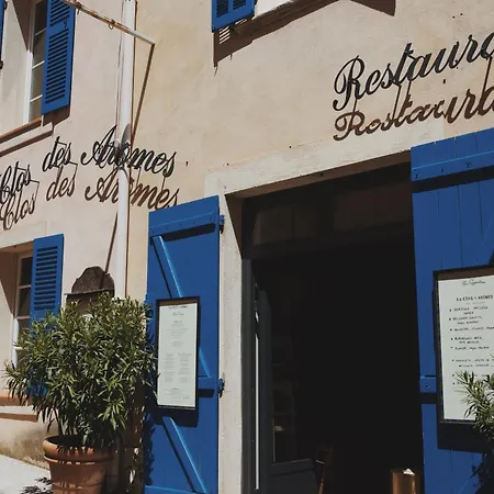 Le Clos Des Aromes-3