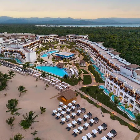 Secrets Playa Esmeralda Resort & Spa (Adults Only)-3