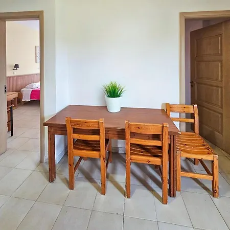 Agnes Beach Hotel Apartments-3