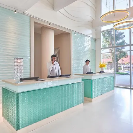 Village Hotel Changi By Far East Hospitality-3