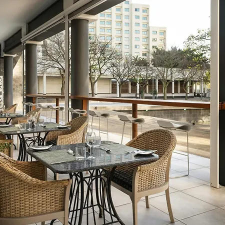 Protea Hotel By Marriott Cape Town North Wharf-2