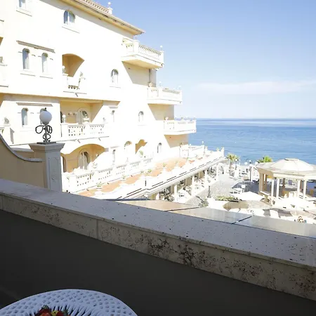 Hellenia Yachting Hotel & Spa-2