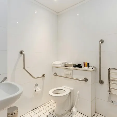 Onomo Hotel Cape Town - Inn On The Square-3