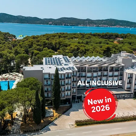 Family Hotel Adria-3