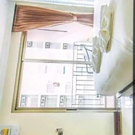 March Hotel-3