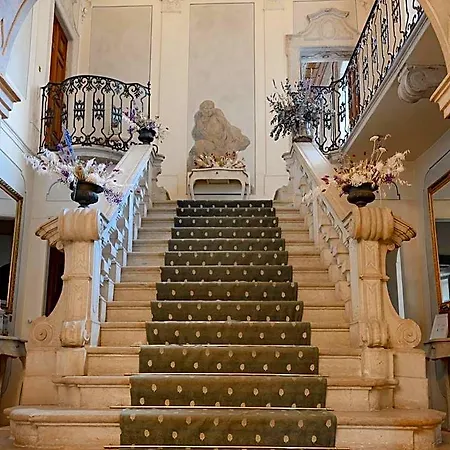 Palazzo Novello-2