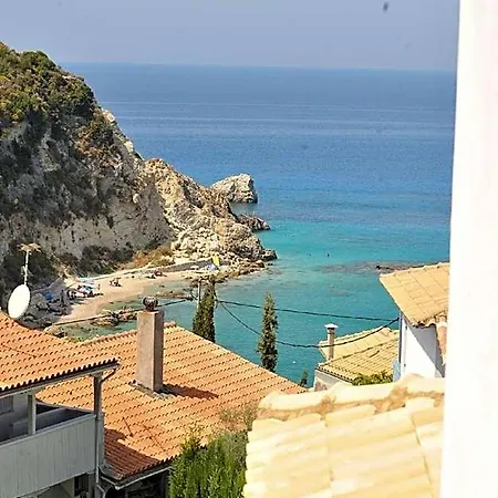 Hotel Agios Nikitas-3