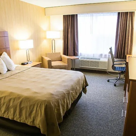 Quality Inn & Conference Centre Downtown-2