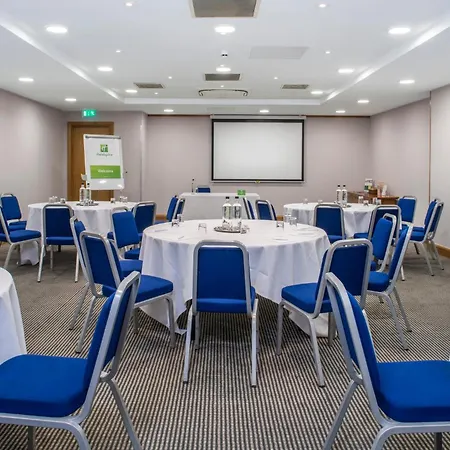 Holiday Inn London - Gatwick Airport By Ihg-3