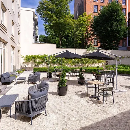 Hilton Garden Inn Brussels City Centre-3