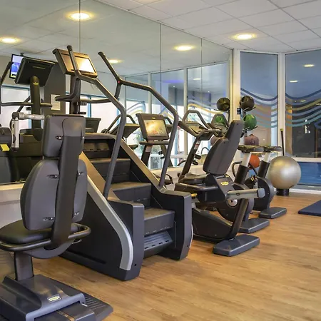 Novotel Cardiff Centre-2