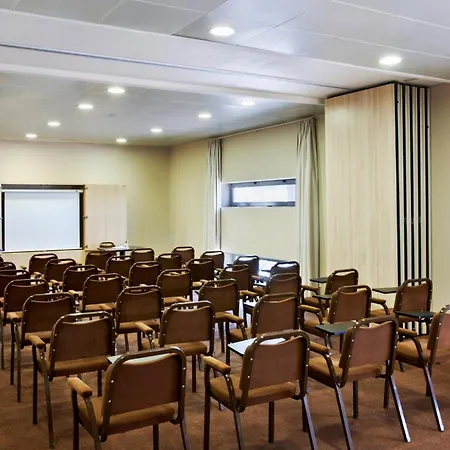 Holiday Inn Express Lisbon-Oeiras, An Ihg Hotel-3