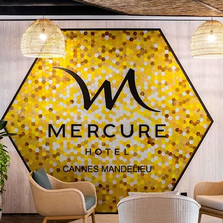 Mercure Cannes Mandelieu-2