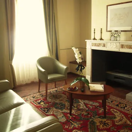 Albergo Dell'Agenzia-3