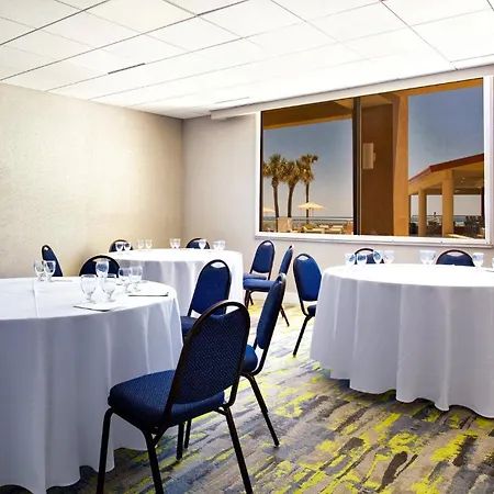 Holiday Inn Hotel & Suites Daytona Beach On The Ocean By Ihg-3