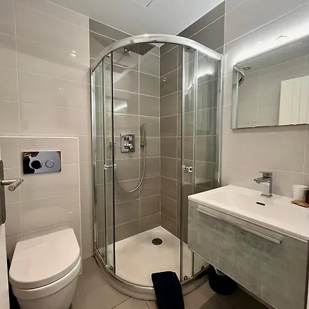 Hotel Flots D'Azur Promenade Des Anglais-3