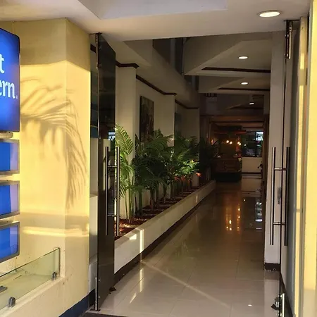 Best Western Hotel & Casino Kamuk-3