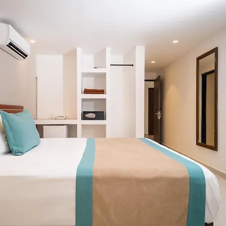 Hotel Portobelo Boulevard-3