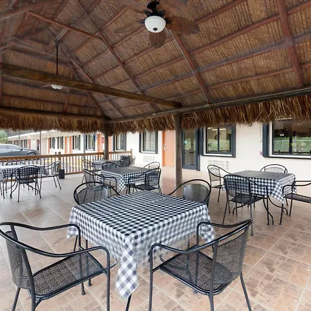 Quality Inn Florida City - Gateway To The Keys-3