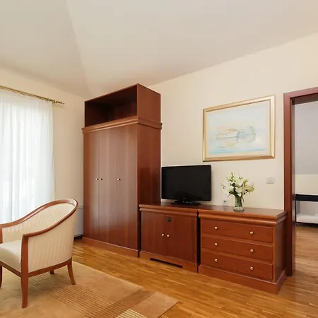 Hotel Villa Bacchus-2