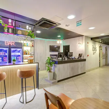 Ibis Copacabana Posto 2-3