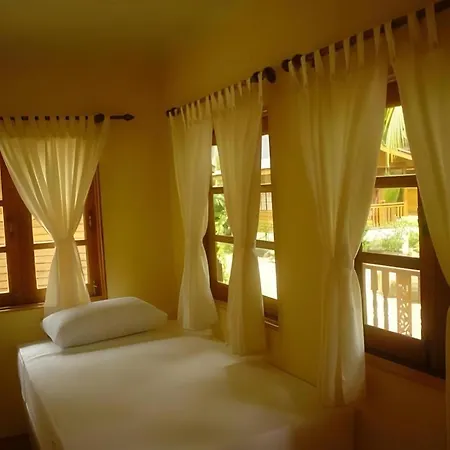 Phangan Rainbow Bungalows-3